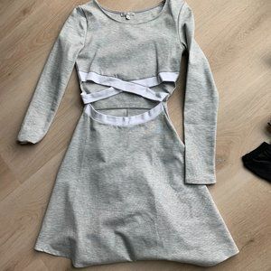 🔔 CLEARANCE 🔔 Charlotte Russe Gray Long Sleeve Dress